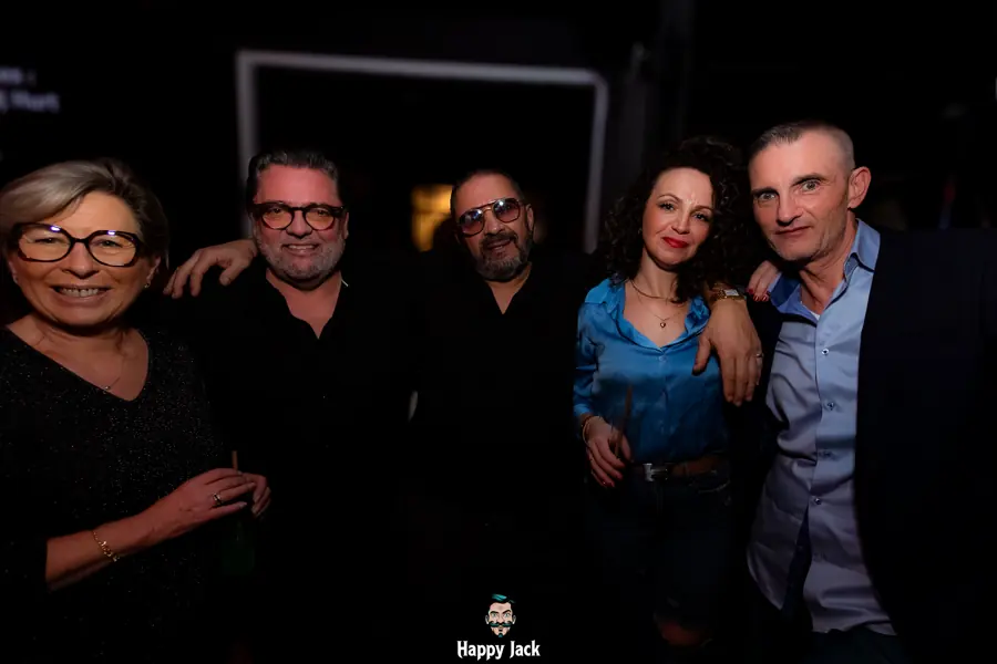DJ Hurt – HJ - HoHoHo - DJ Amar_DJ Hurt - 20dec25