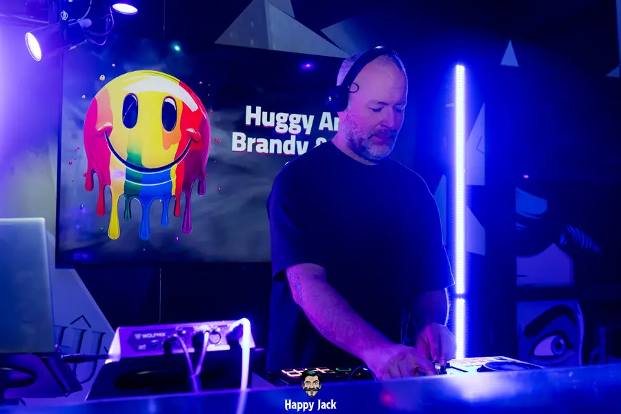 Huggy Anton – HJ - House de Reve - Huggy-Brandy-Kalky-Cimai-Iceman - 26dec25